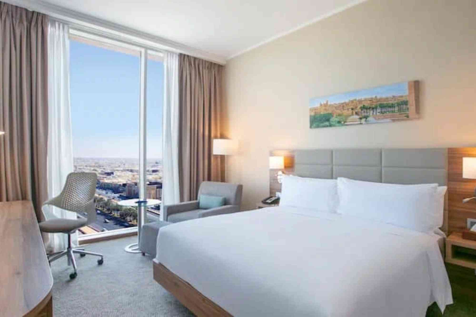 فندق هيلتون جاردن ان الرياض