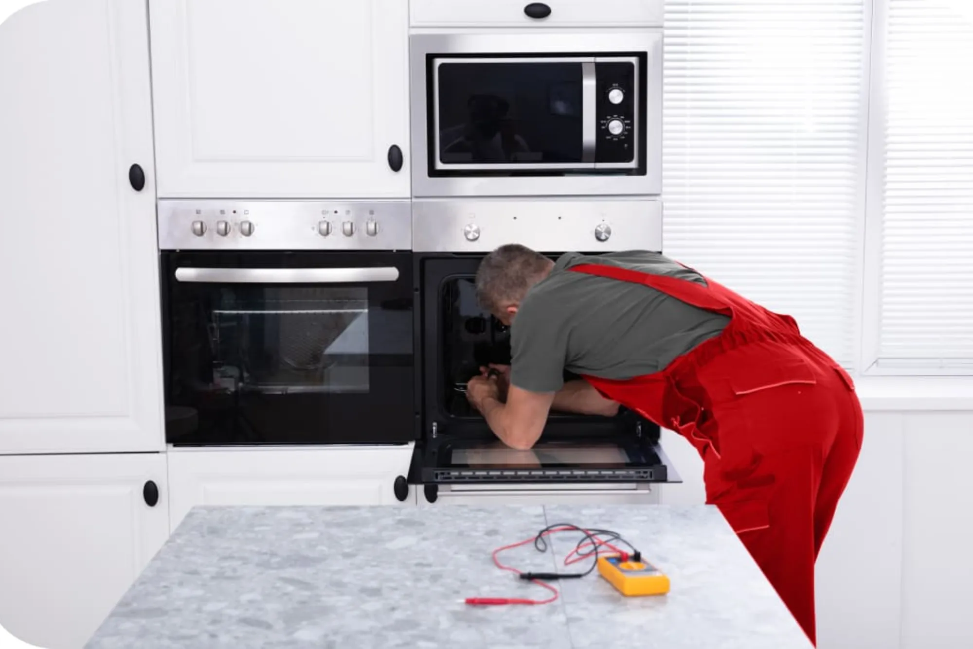 الإصلاح الاحترافي لحساسات الأفران التالفة